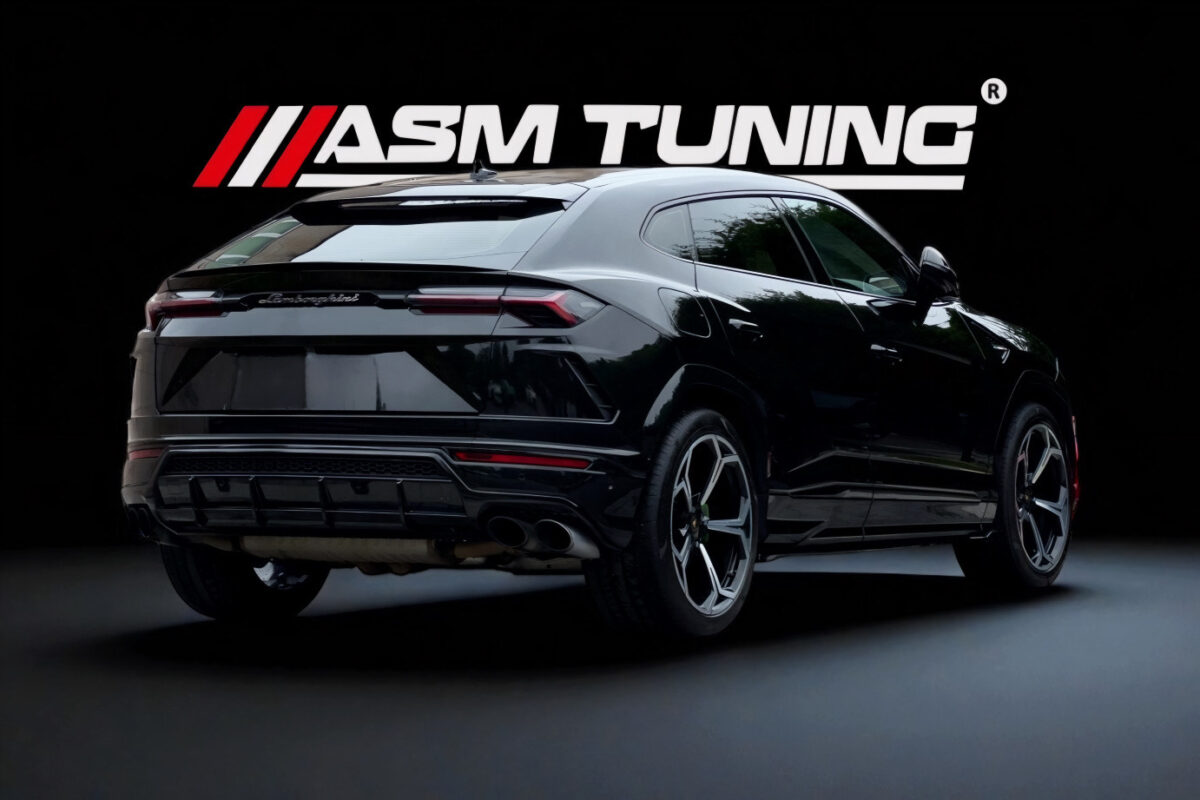 Colecție Carbon & Performanță Lamborghini Urus Lamborghini Urus echipat cu splitter frontal, difuzor spate și eleron din carbon pre-preg si downpipe – colecție exclusivă ASM Tuning