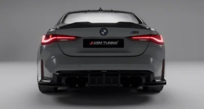 Spoiler din fibră de carbon montat pe BMW pentru tuning auto de la ASM Tuning