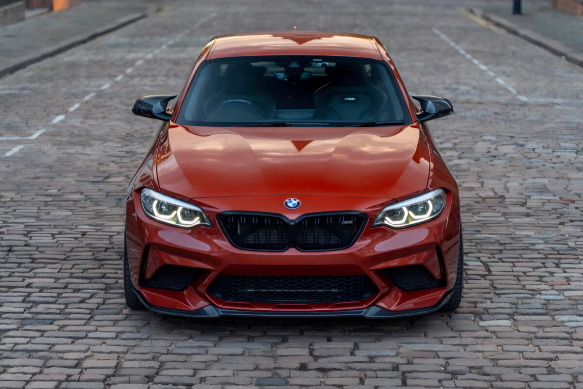 Top 10 modificări tuning auto în România în 2025 – caroserie din carbon, jante forjate, downpipe performant