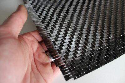 Ce este fibra de carbon și procesul de fabricație pentru piese auto premium – ASM Tuning